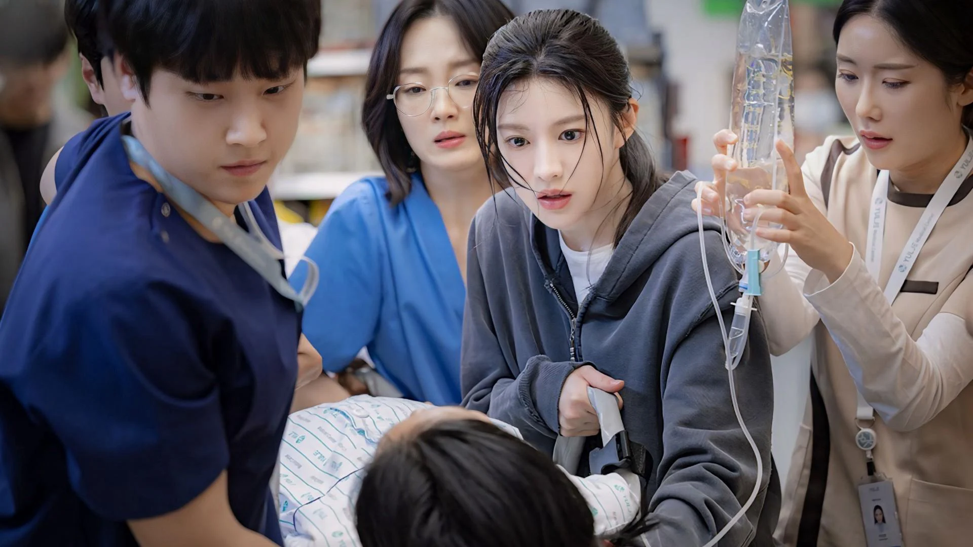 Chuyện Đời Bác Sĩ Nội Trú - Resident Playbook (2025) Vietsub